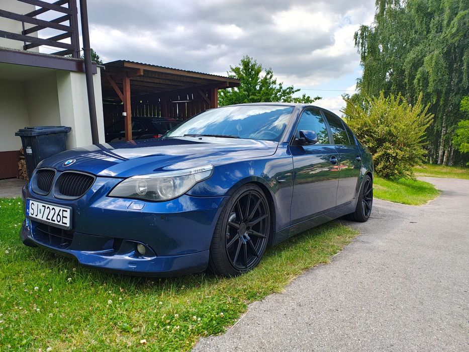 BMW Seria 5 BMW 545i E60 LPG