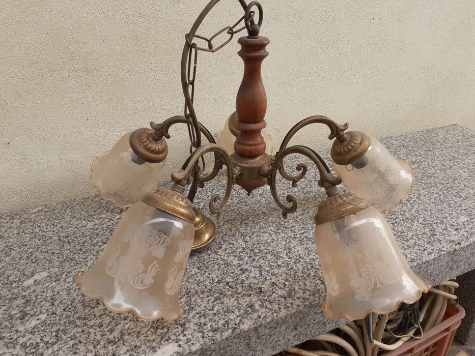 Candeeiros antigos vários