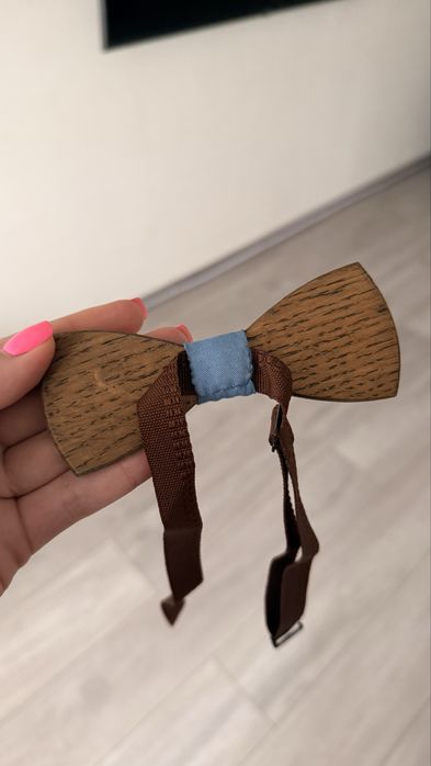 Краватка-метелик деревʼяна