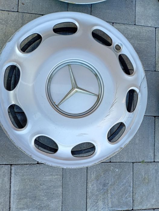 Kapselki plastikowe 15