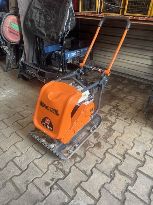 Wynajem Zamiatarka STIGA 800 GE – GsRentaL