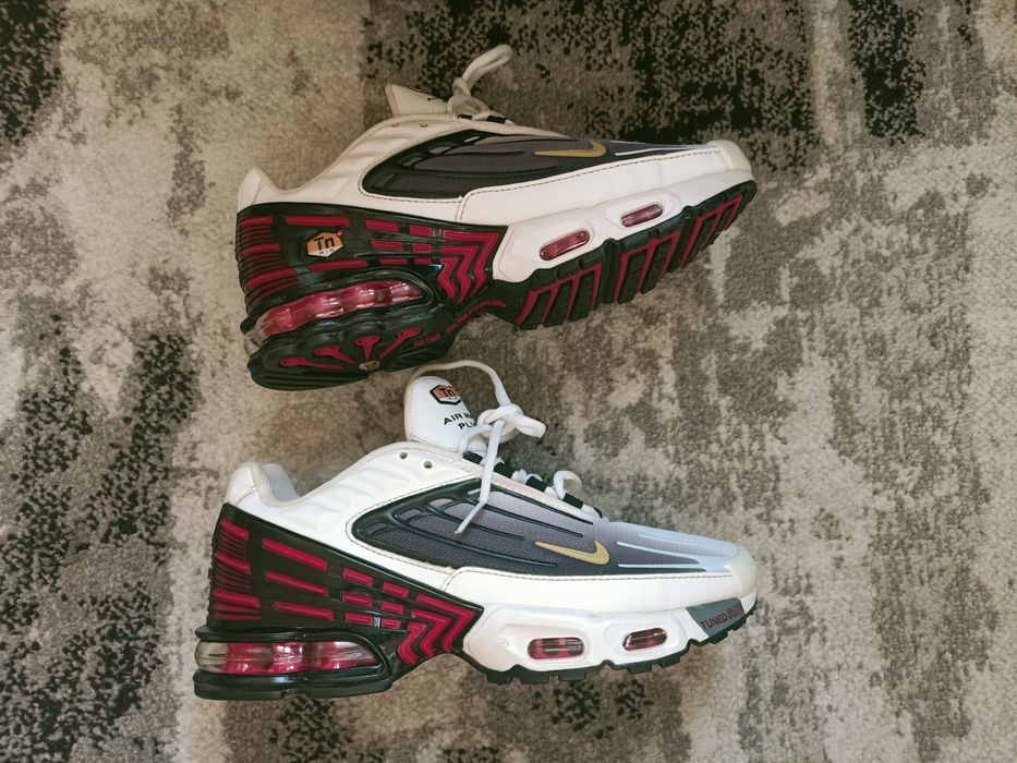 Buty sportowe damskie