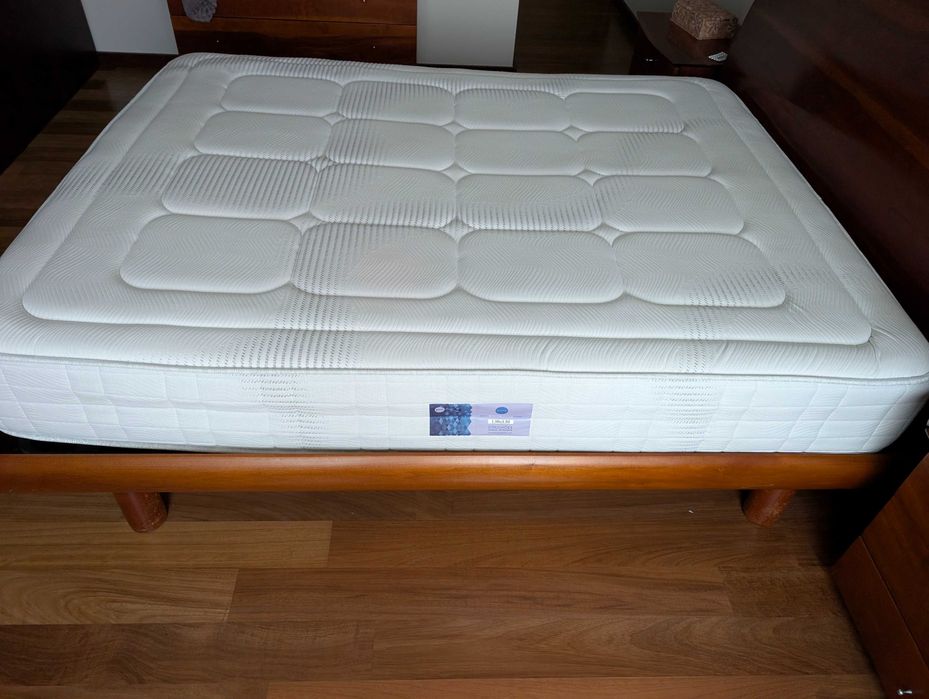 Colchão molas ensacadas viscoelástico