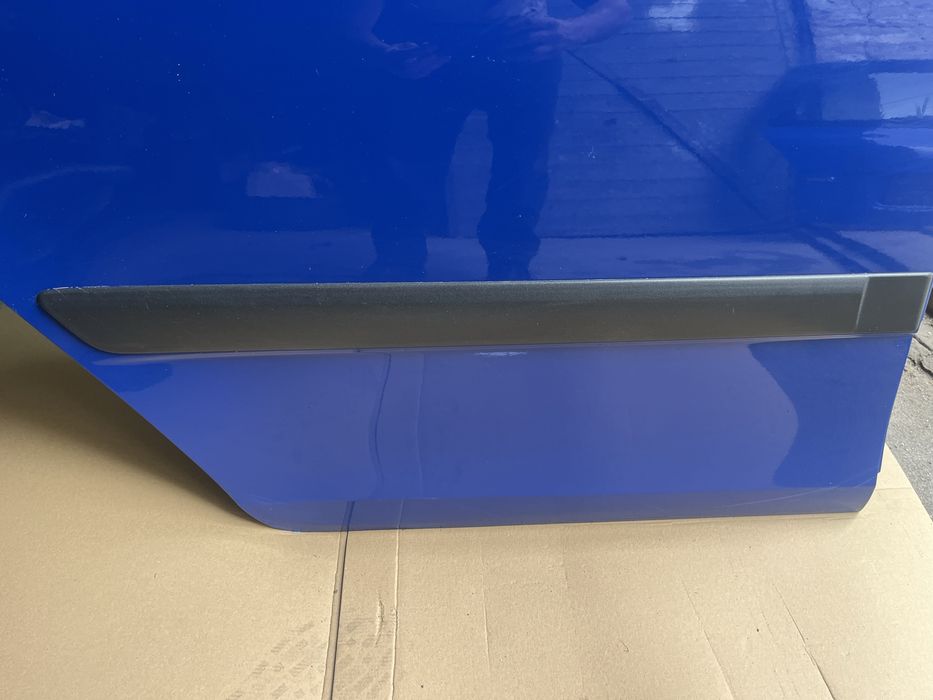 Drzwi tylne prawe Fabia II kolor 4590
