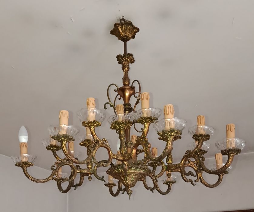 Lustre de teto antigo  bronze