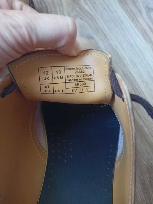 Buty Dr Martens półbuty sznurowane 26652