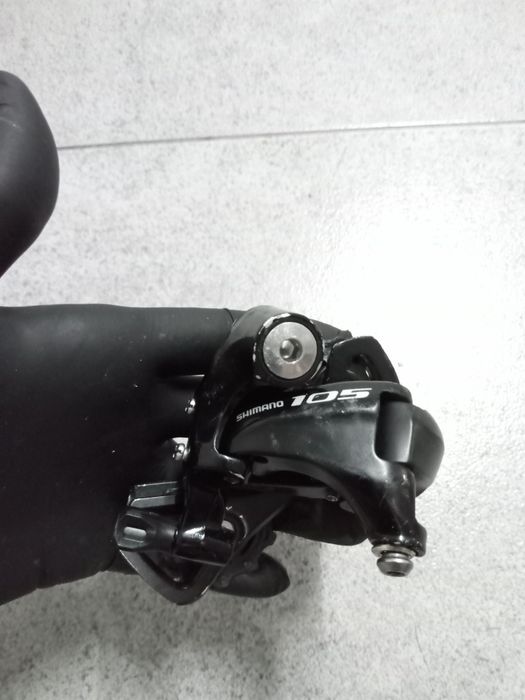 Desviador traseiro Shimano 105