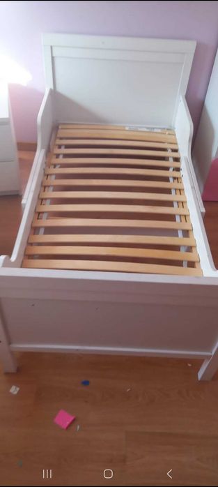 Camas ikea com colchões