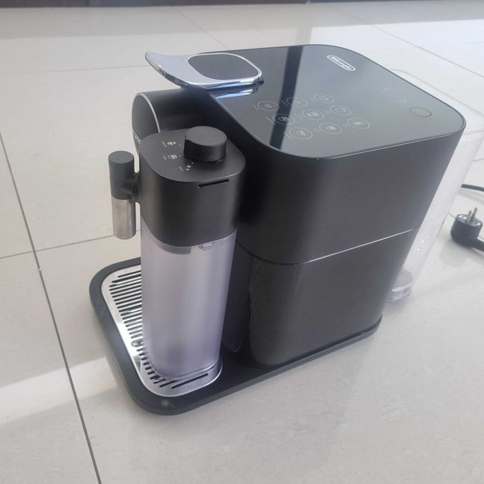 DeLonghi Gran Lattissima Sophisticated Darks
