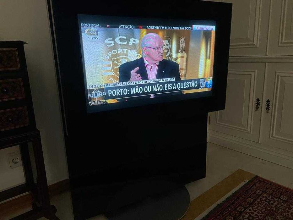 Bang Olufsen TV Design Perfeitas Condições