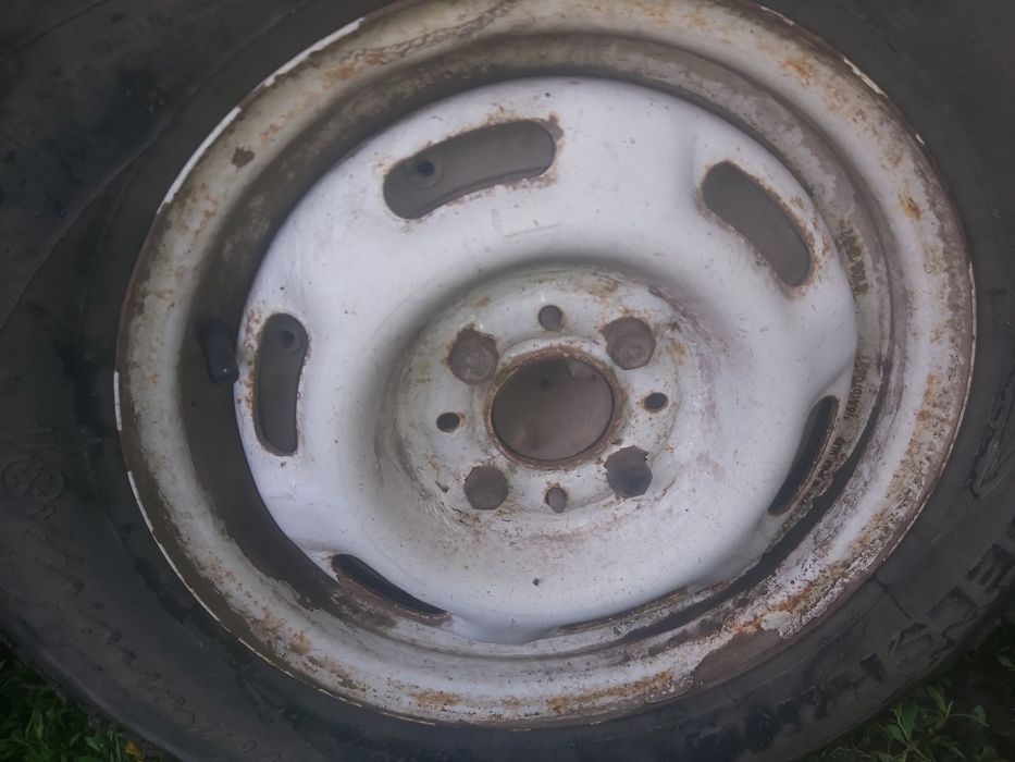 диски r13-14 vw гольф.  ваз.
