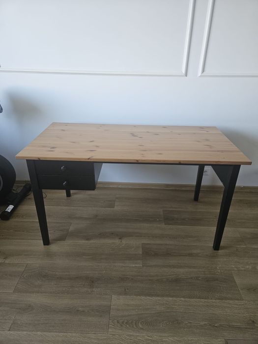Biurko ARKELSTORP z kolekcji Ikea
