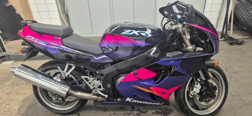 Kawasaki zxr 750 L