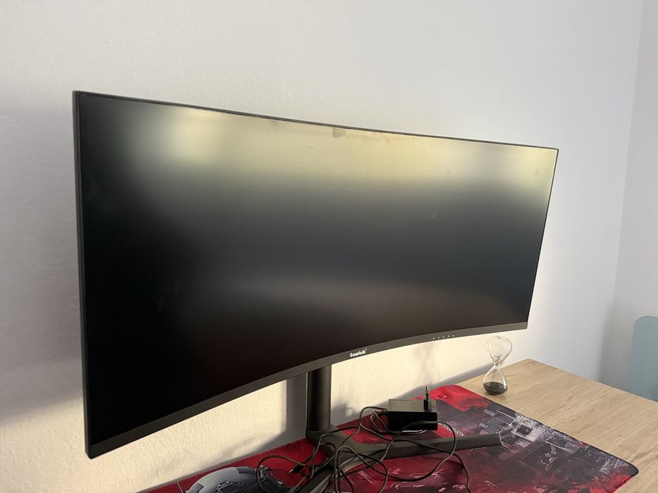Monitor Gawfolk Curvo UWQHD 4K  34 Polegadas 165hz