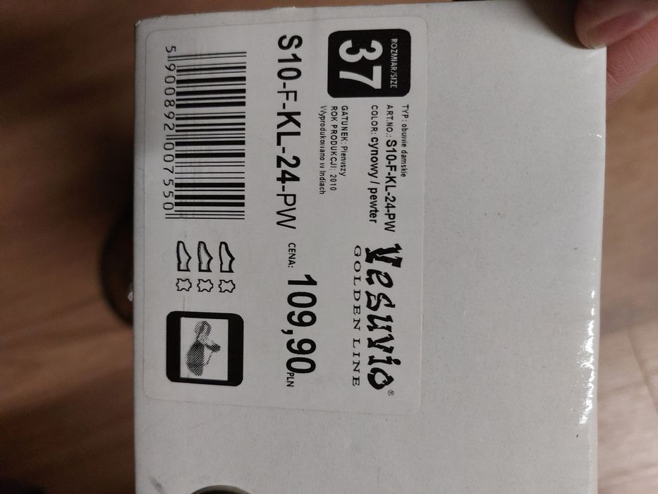 Klapki urocze ozdobne skóra 37