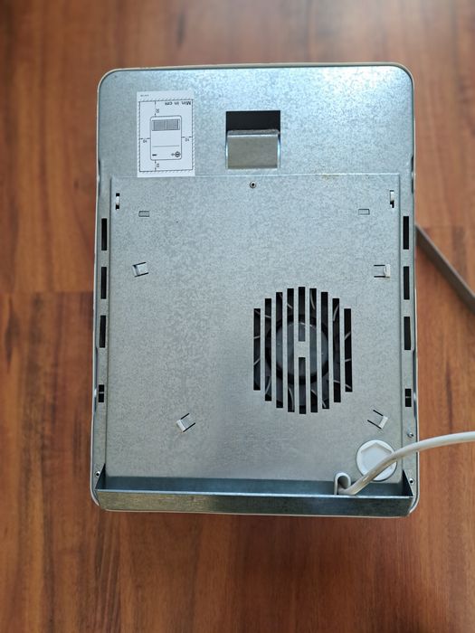 Grzejnik ścienny termowentylator AKO 2000 W  H 260/1  IPX4