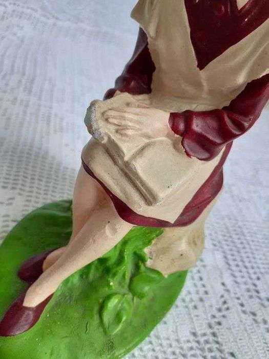 Школьница СССР 1953 год Кунгур девочка с книгой гипсовая статуэтка