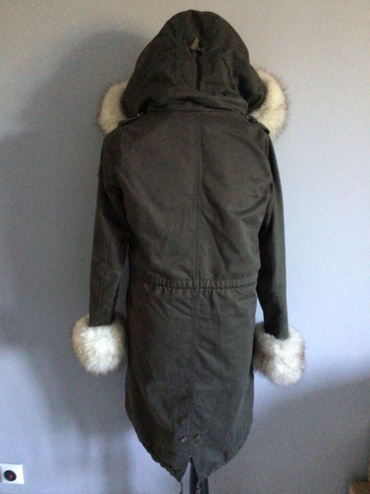Piękna parka khaki Only 2 w 1 rozmiar 36