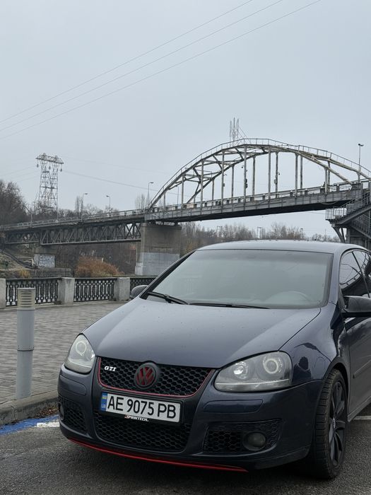 Volkswagen Golf 5 gti мкпп 2.0 tfsi