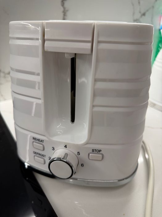 Чайник та тостер Swan