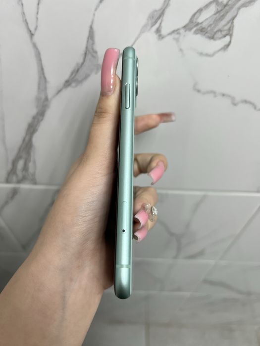 айфон 11 64гб бу