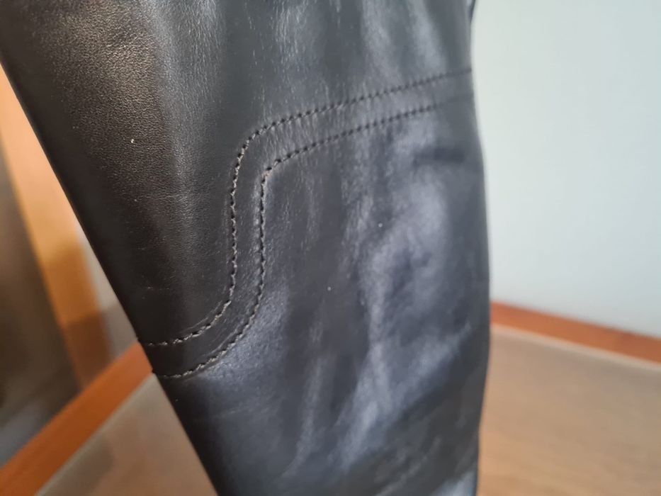 Botas em pele de salto Foreva