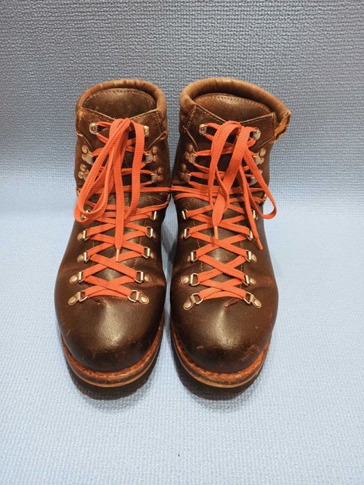 Ботинки черевики