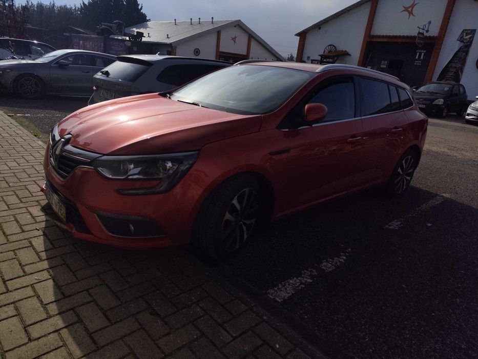 Megane absolutamente impecável