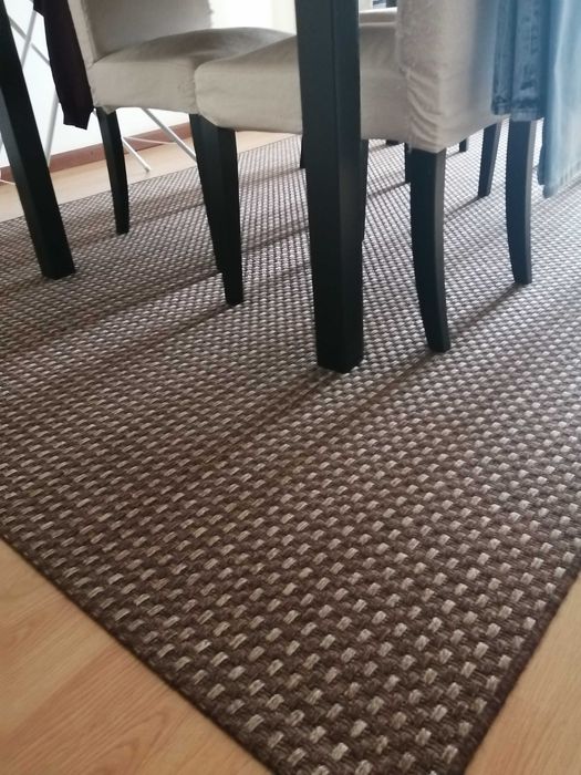 Carpete em ótimo estado