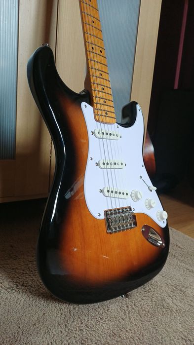 Gitara Squier Stratocaster CV 50's