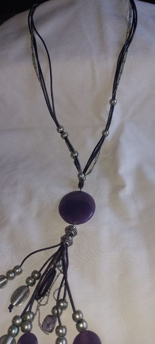 Colares de bijuteria