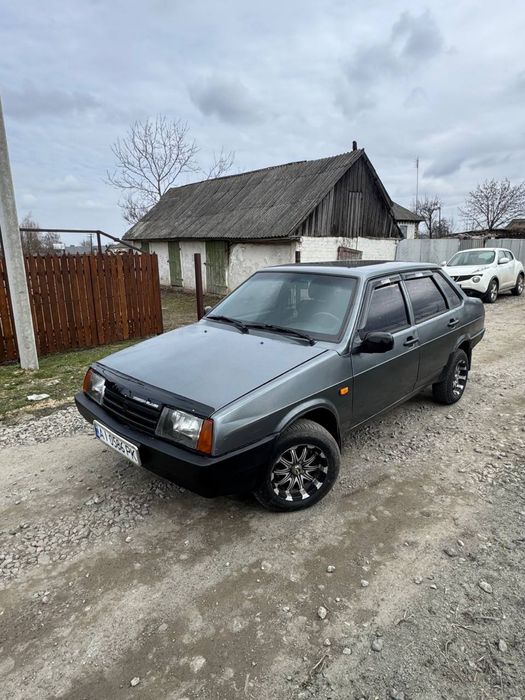 Продам ваз 21099