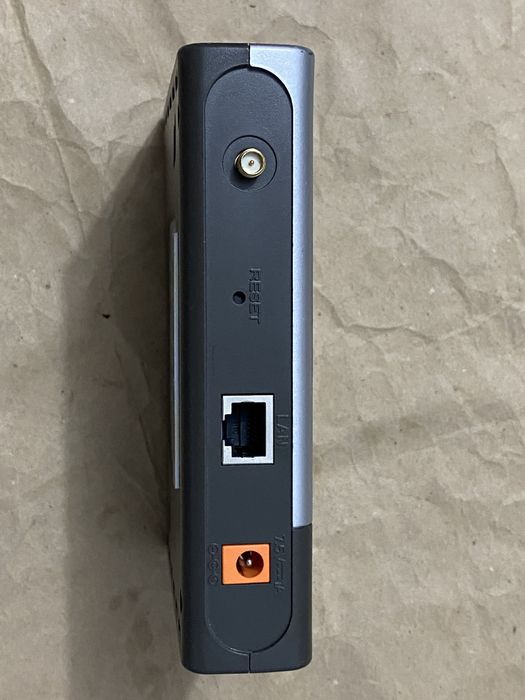 Роутер D-Link DWL-G700AP