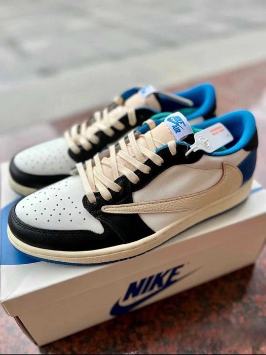 Jordan 1 _Retro _Low _OGR.  41