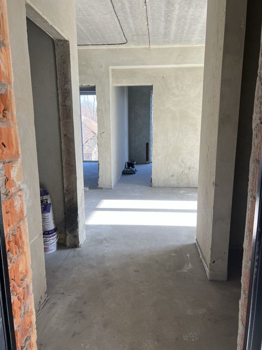 Двокімнатна квартира в зданому будинку