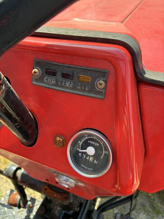 Mini Trator K-O UM1502D 4x4 – 15 CV – Pronto a Trabalhar