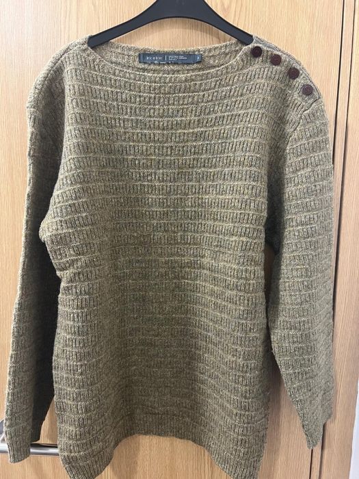 Blusa de malha castanha