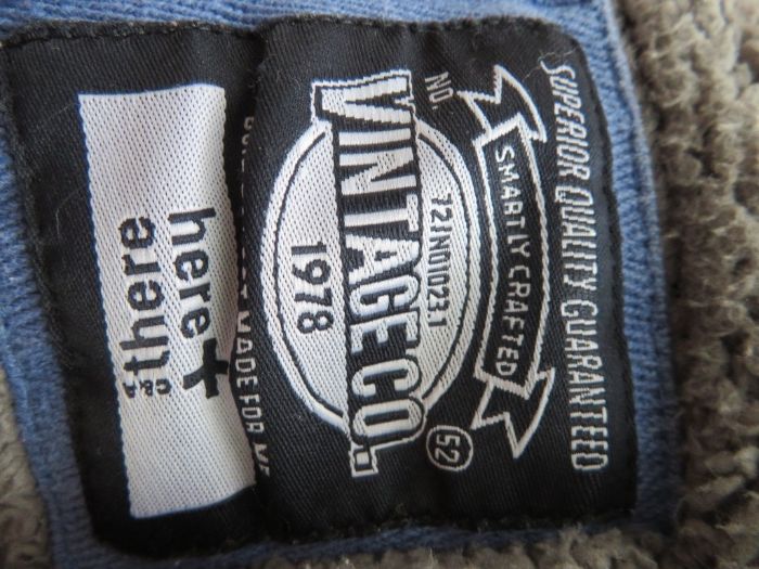 Bluzo-sweter C&A , 122/128 cm.