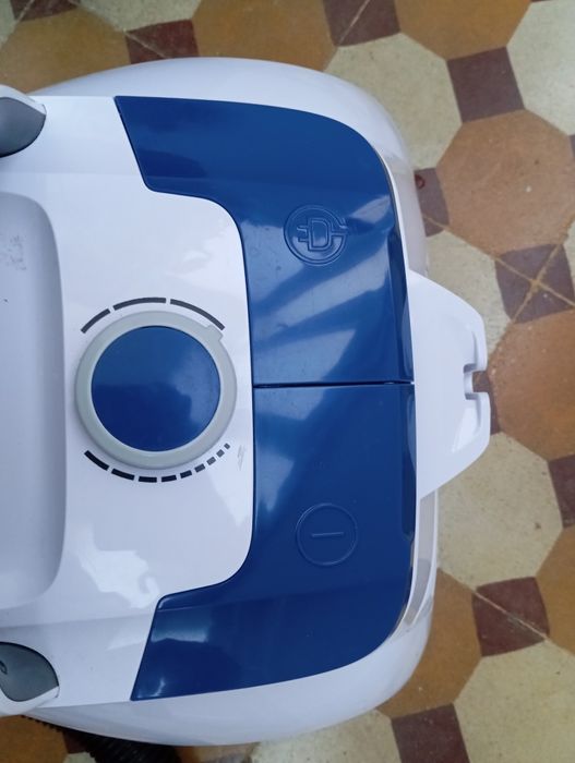 Aspirador a água ufesa