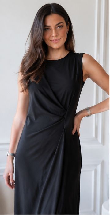 Czarna elegancka sukienka MilaLu