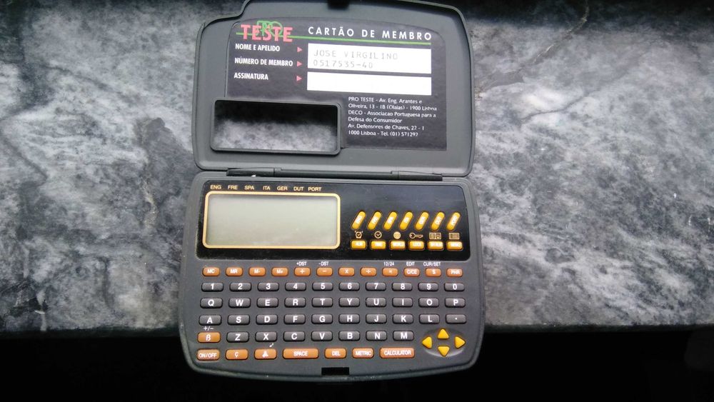 Memorando e calculadora da Deco Proteste