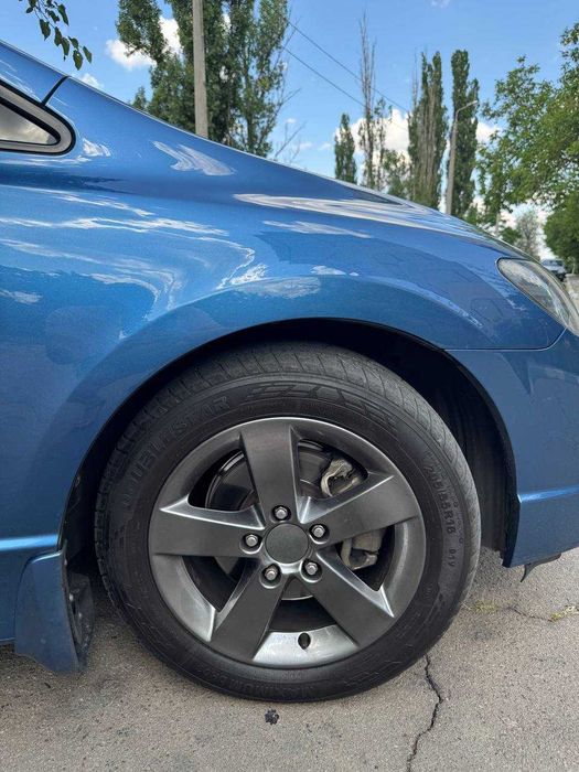 Honda Civic 4d Автомат