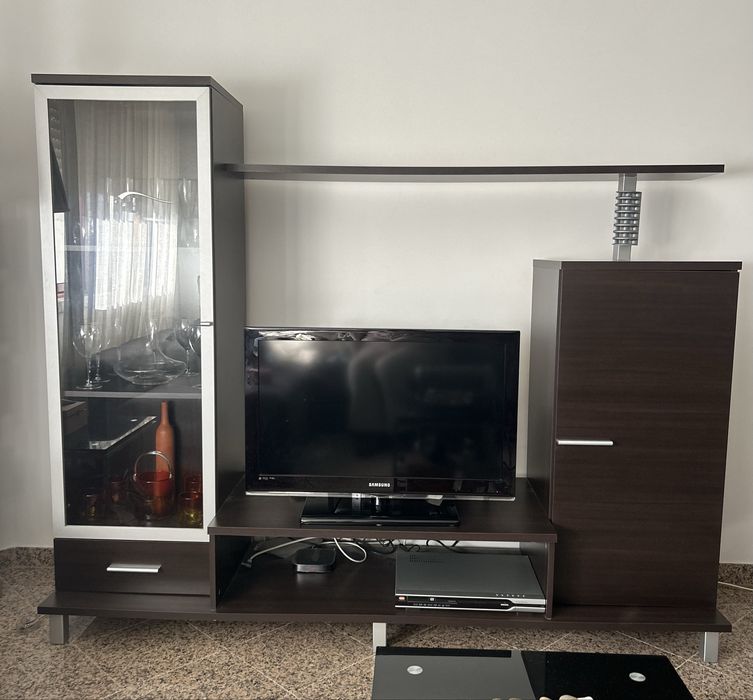 Móvel de sala e tv em wangue