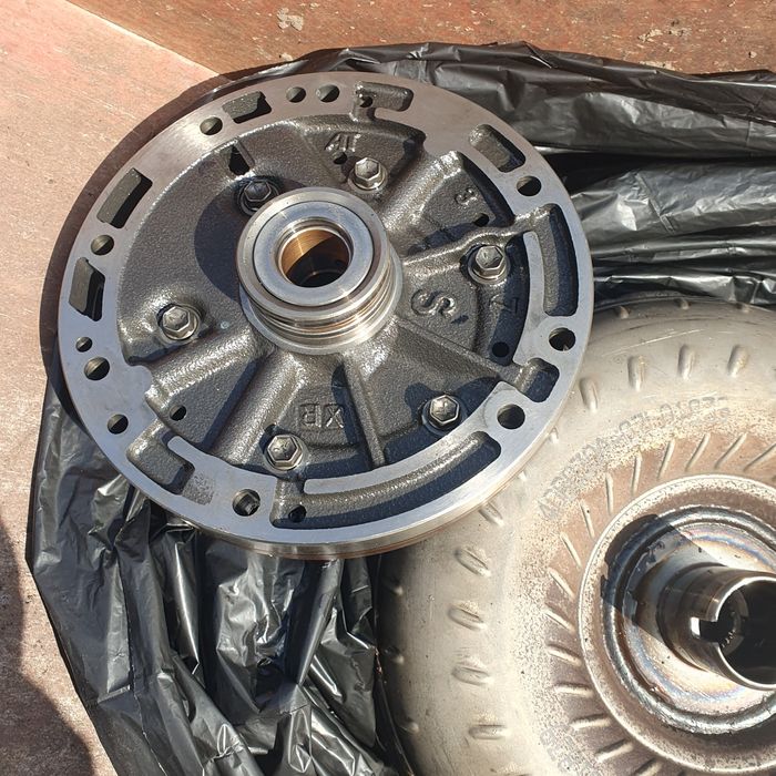 Гідротрансформатор,бублік ,масляний насос Сузуки Гранд Вітара Suzuki