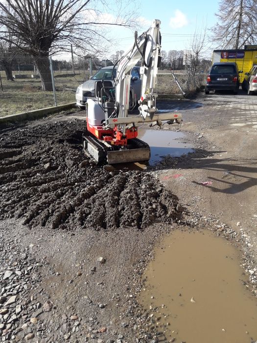 Usługi.Rużne Prace Traktorek Koparka Glebogryzarką Odśnieżanie Ogrodow