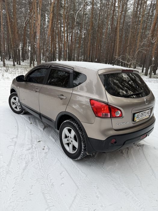 Nissan Qashqai 2.0 автомат