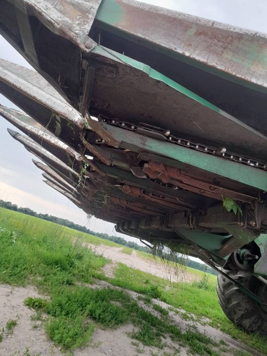 Жатка кукурудзяна Джон Дір