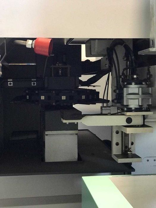 AgieTron Integral 2 - Máquinas de erosão