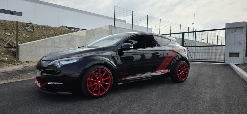 Megane iii rs chassis cup com 310 cv