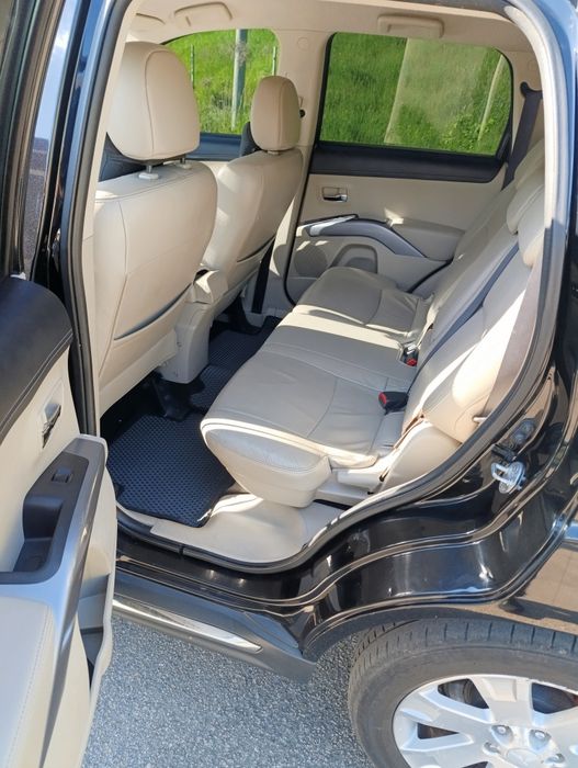 Продам/ обмін Mitsubishi Outlander XL